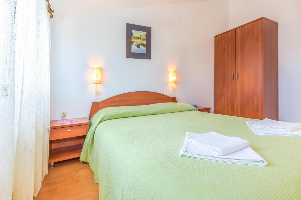 Apartments Adria Biograd Na Moru Kamer foto