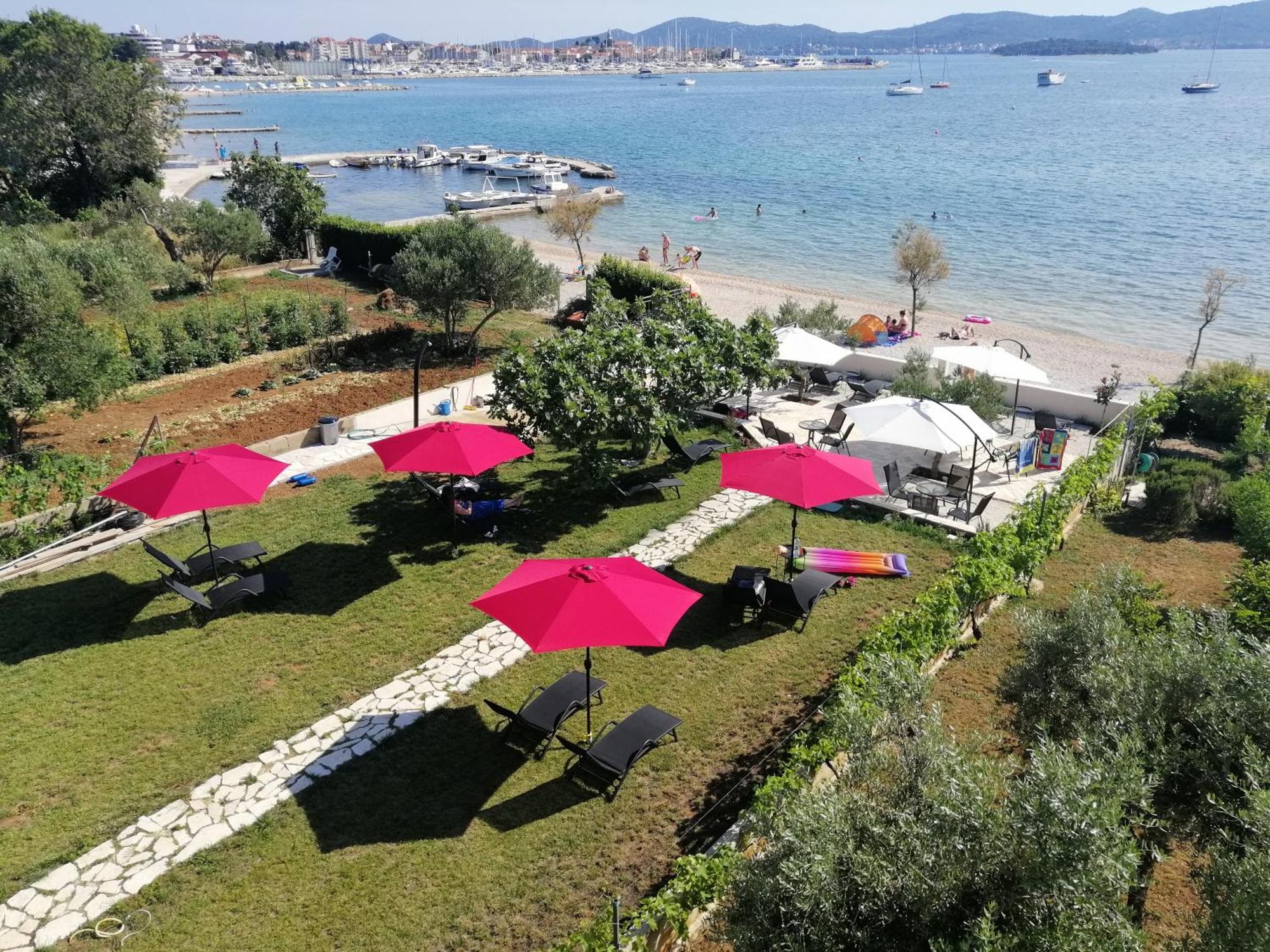 Apartments Adria Biograd Na Moru Buitenkant foto